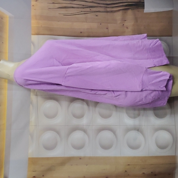 90 Degree by Reflex Luxe Side Slit Sweatshirt in Plumeria Purple Size XXL - Picture 4 of 8